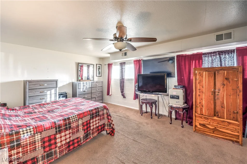 6240 Clarice, Las Vegas, NV 89107