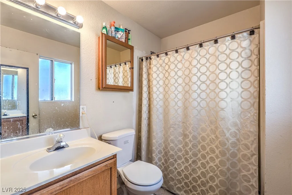 6240 Clarice, Las Vegas, NV 89107