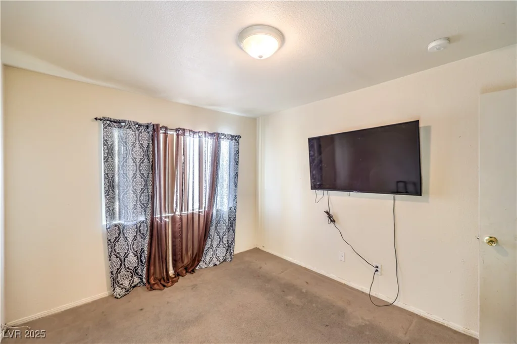 6240 Clarice, Las Vegas, NV 89107