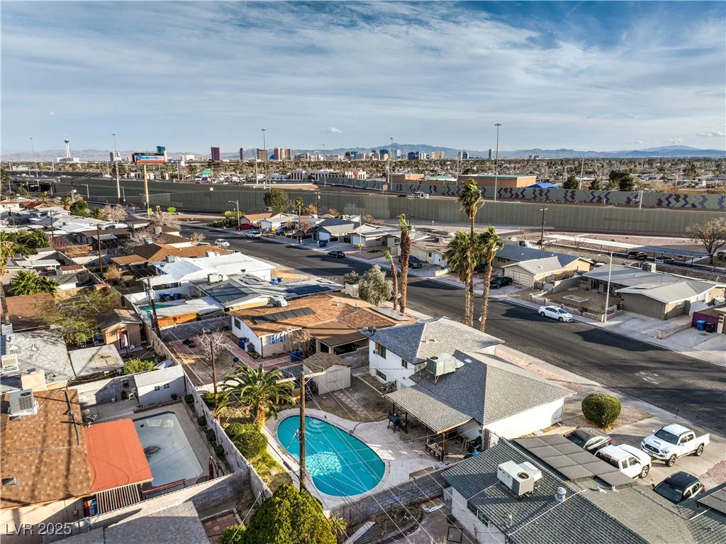 6240 Clarice, Las Vegas, NV 89107