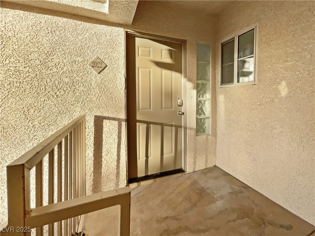 7400 Flamingo, Las Vegas, NV 89147