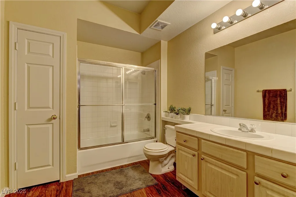 5250 Rainbow, Las Vegas, NV 89118