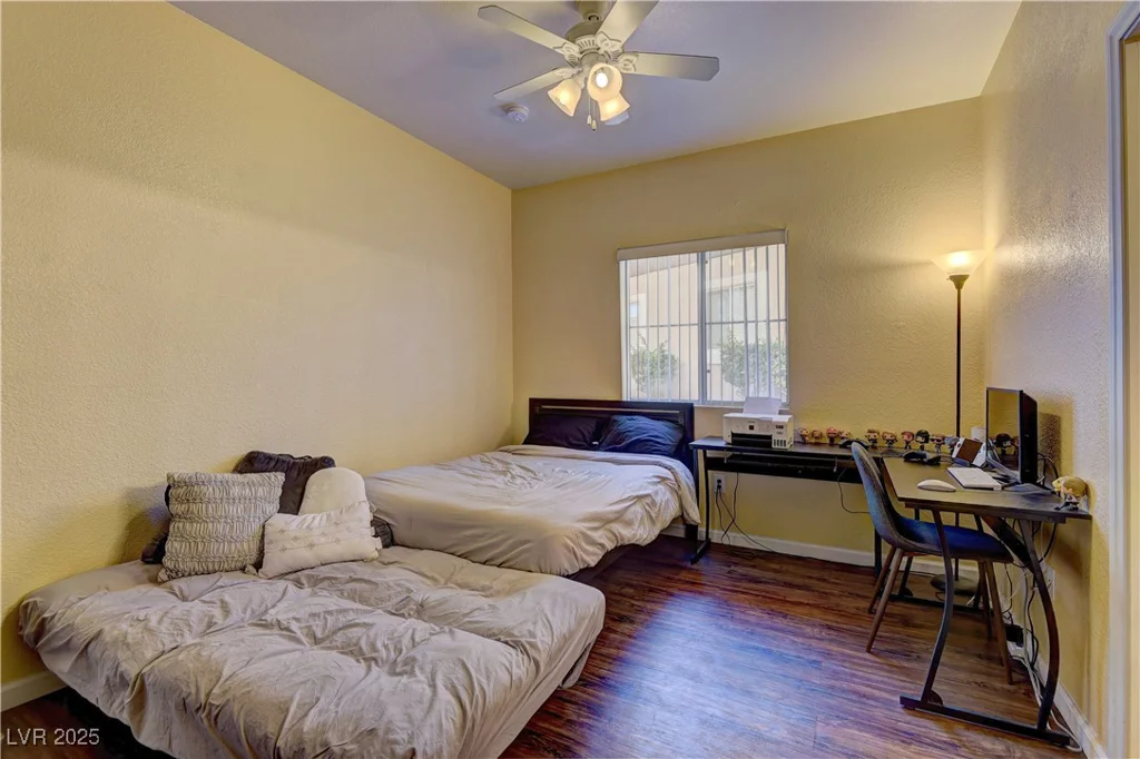 5250 Rainbow, Las Vegas, NV 89118