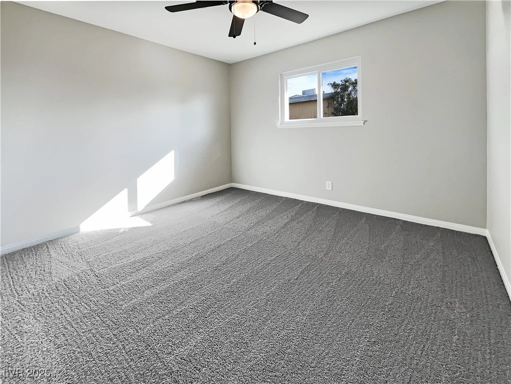 6421 Dinning, Las Vegas, NV 89107