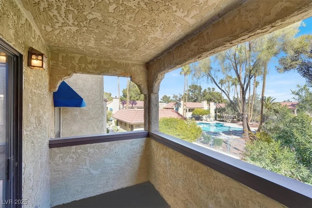 4722 Obannon, Las Vegas, NV 89102