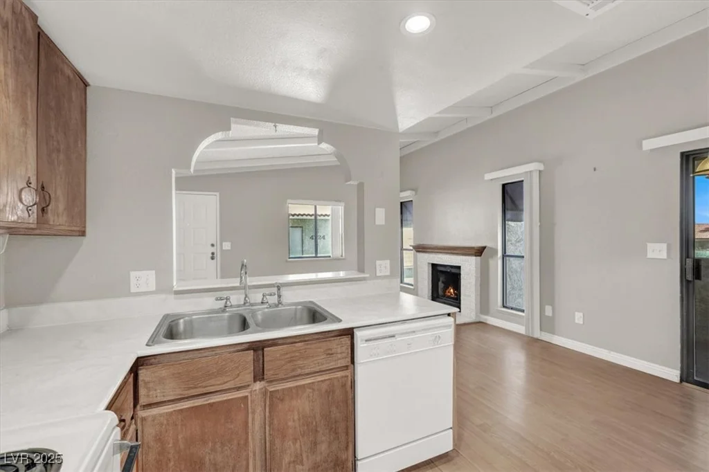 4722 Obannon, Las Vegas, NV 89102