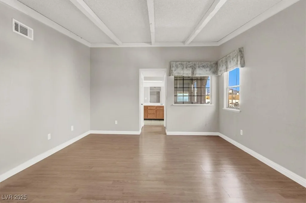 4722 Obannon, Las Vegas, NV 89102