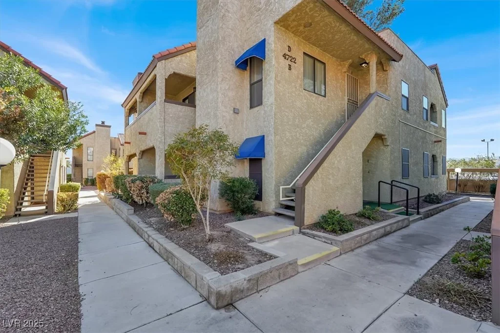 4722 Obannon, Las Vegas, NV 89102