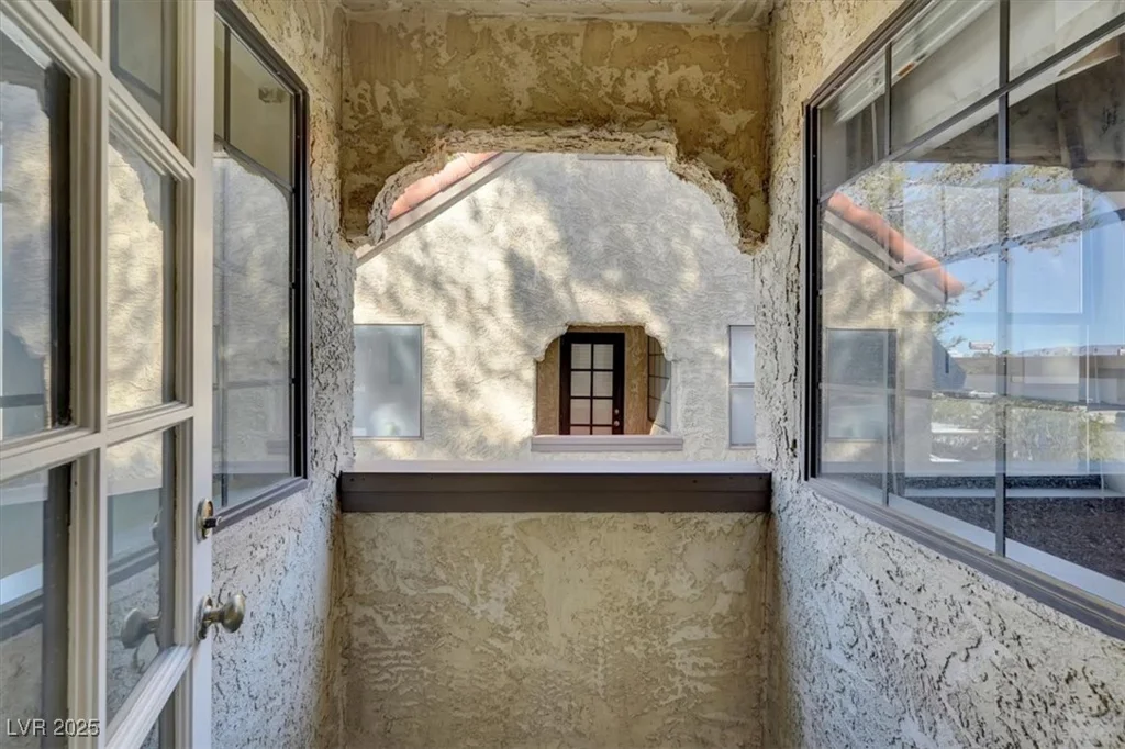 4722 Obannon, Las Vegas, NV 89102