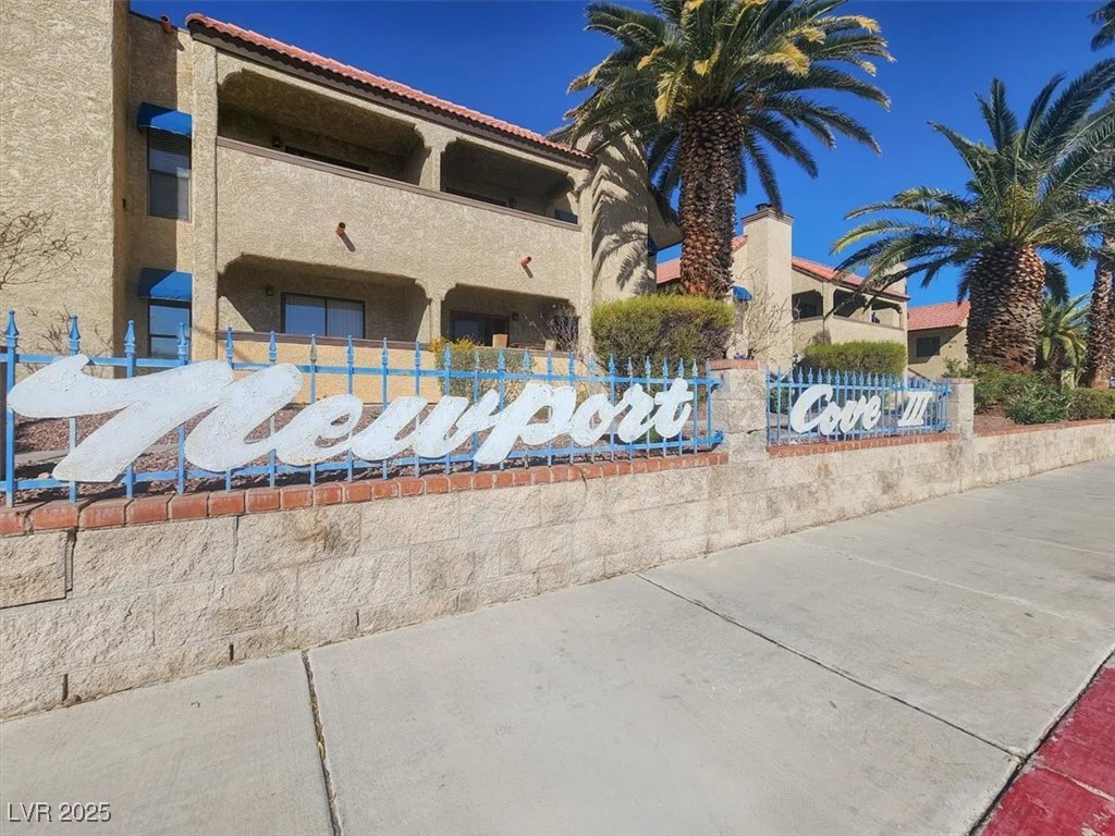 4722 Obannon, Las Vegas, NV 89102