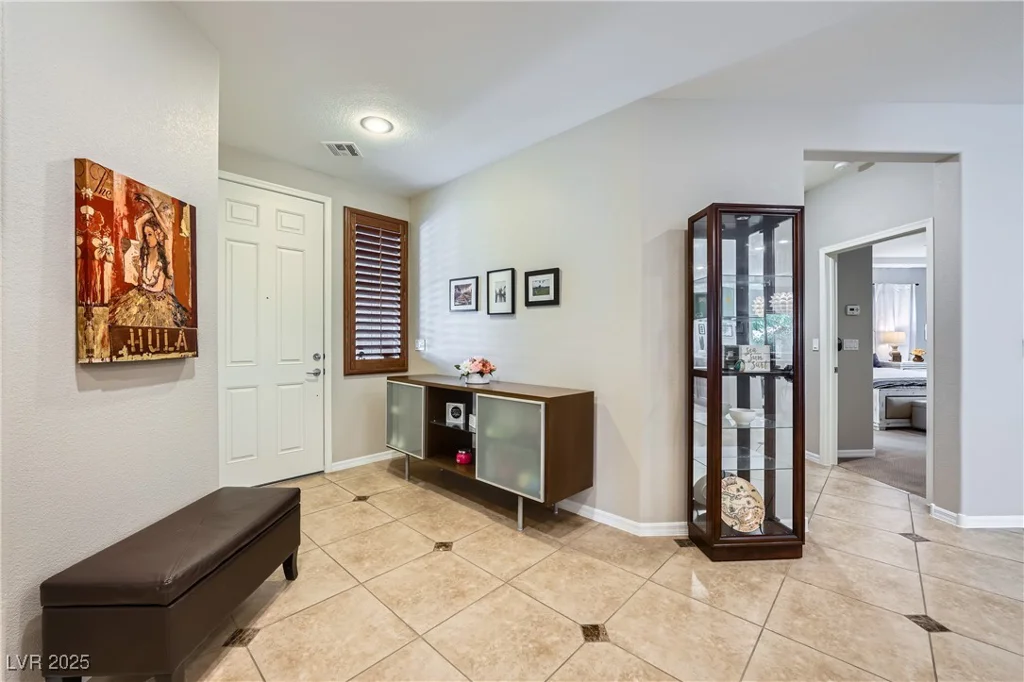 11165 Robin Park, Las Vegas, NV 89138