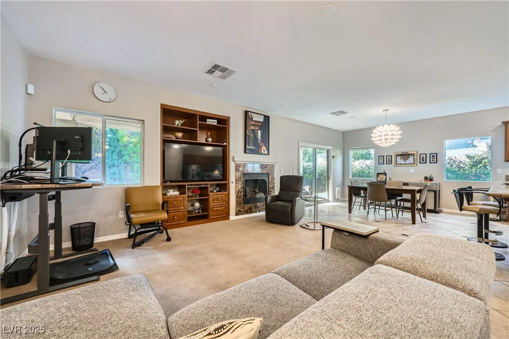 11165 Robin Park, Las Vegas, NV 89138