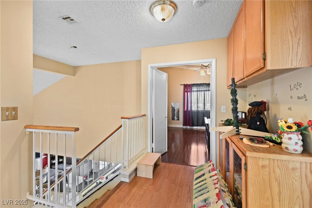 1940 Solana Del Norte, North Las Vegas, NV 89031