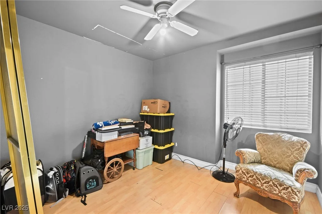 1940 Solana Del Norte, North Las Vegas, NV 89031