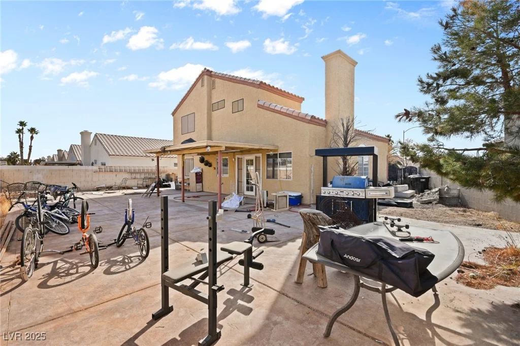 1940 Solana Del Norte, North Las Vegas, NV 89031