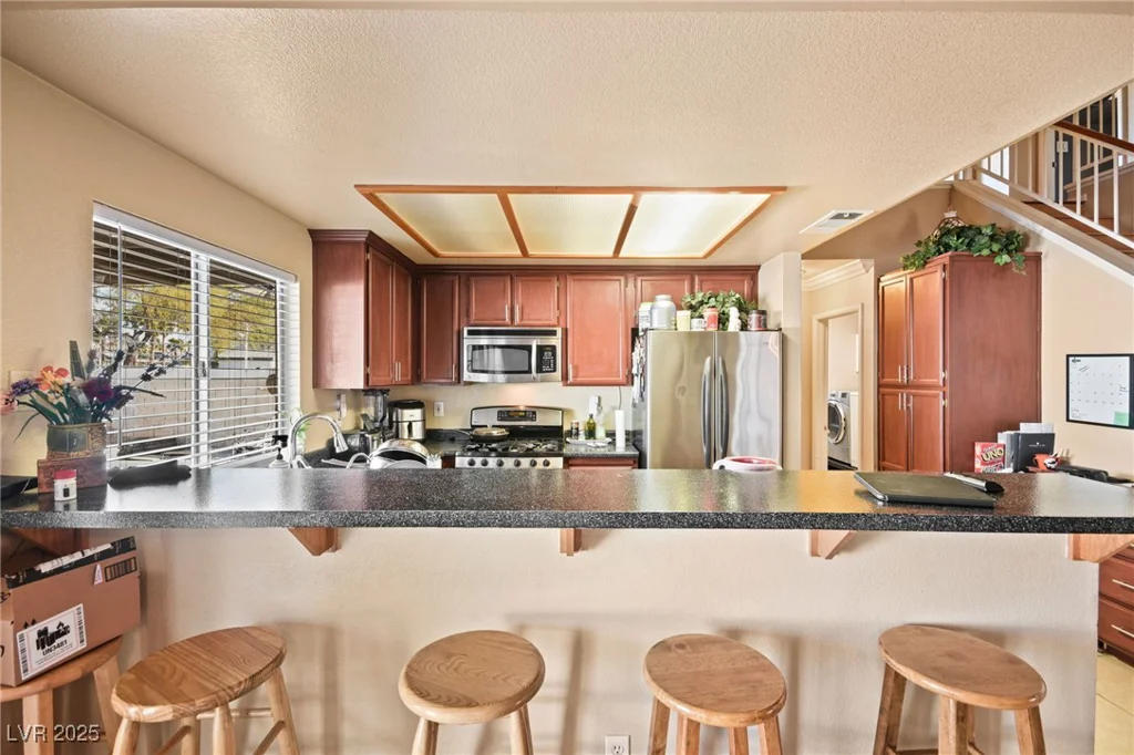 1940 Solana Del Norte, North Las Vegas, NV 89031