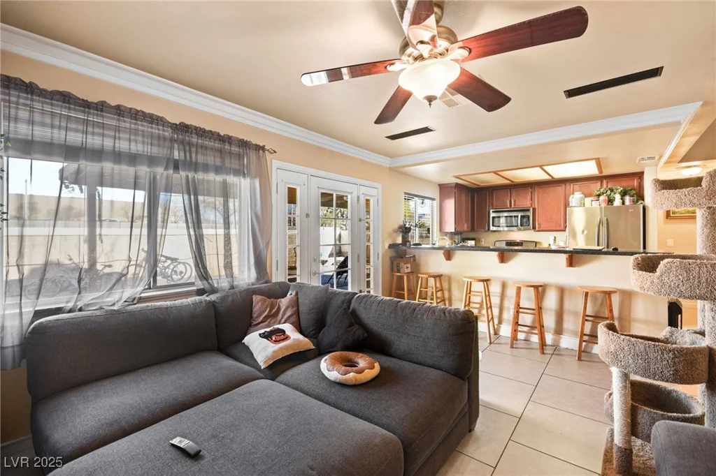 1940 Solana Del Norte, North Las Vegas, NV 89031