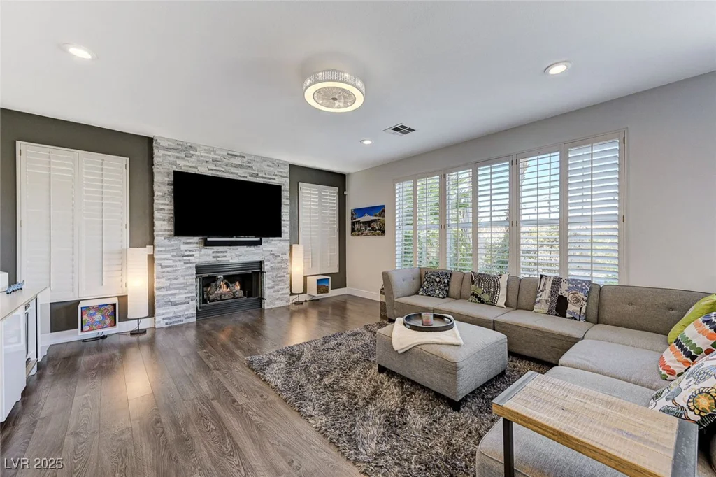 153 Ultra, Henderson, NV 89074