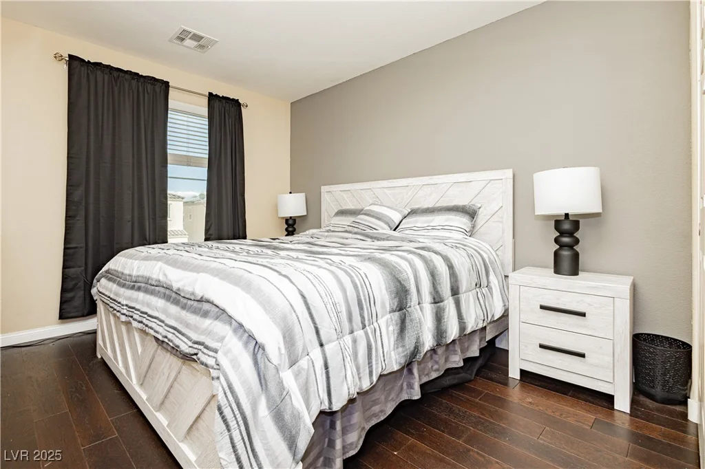 7681 Black River, Las Vegas, NV 89139