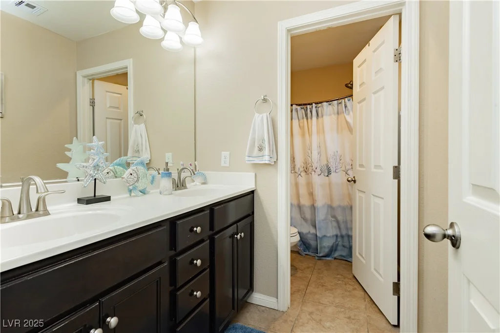 7681 Black River, Las Vegas, NV 89139