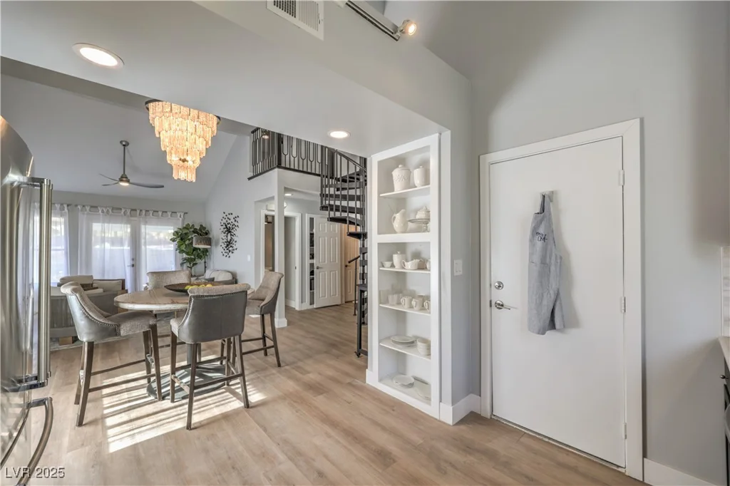 8969 Clairton, Las Vegas, NV 89117