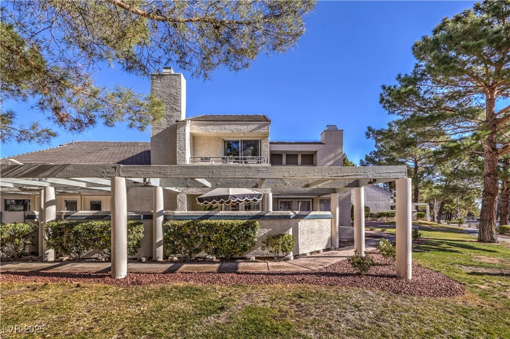 8969 Clairton, Las Vegas, NV 89117