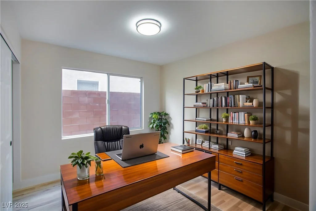 9882 Pioneer, Las Vegas, NV 89117