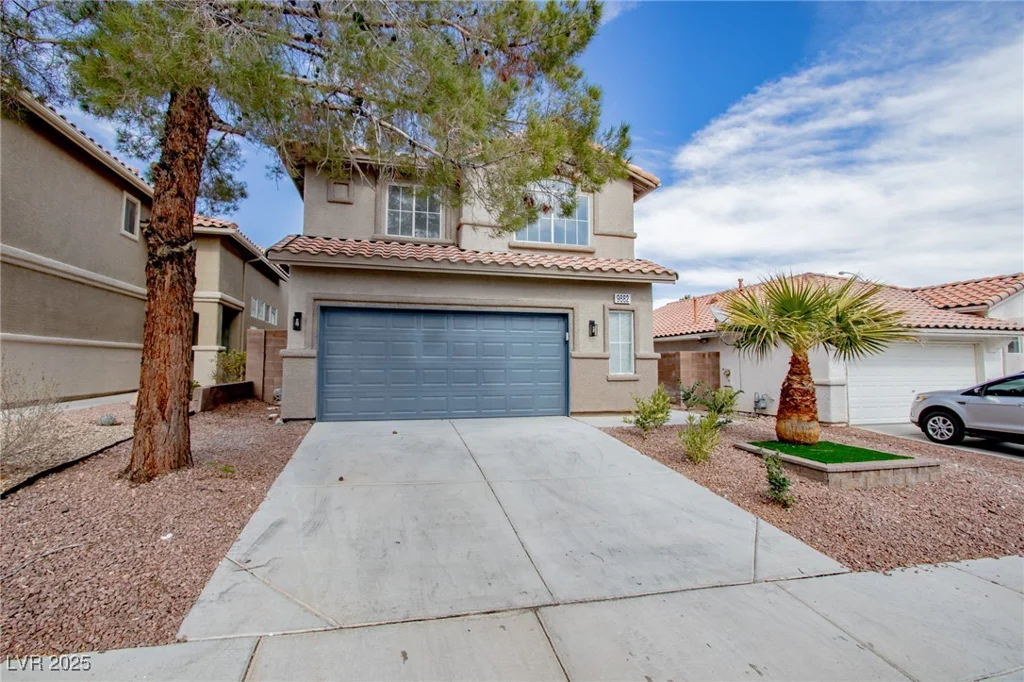 9882 Pioneer, Las Vegas, NV 89117