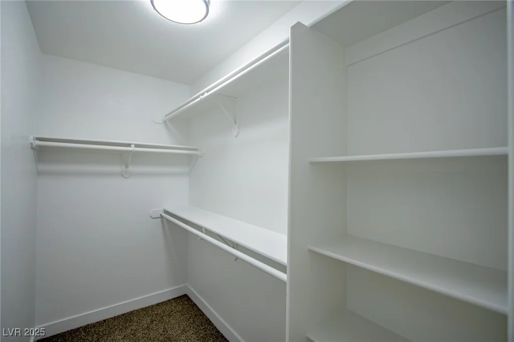 9882 Pioneer, Las Vegas, NV 89117
