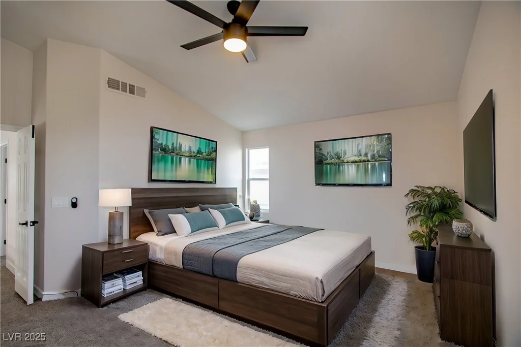 9882 Pioneer, Las Vegas, NV 89117