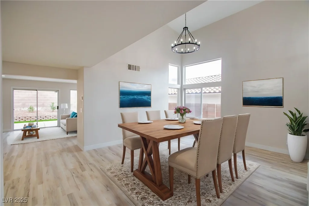 9882 Pioneer, Las Vegas, NV 89117