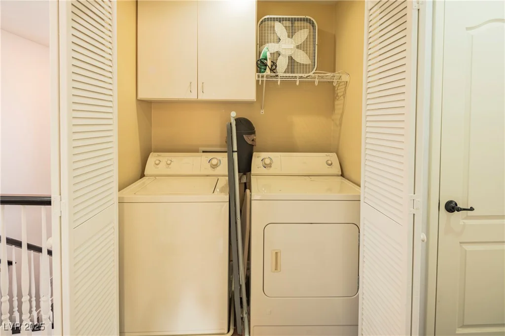 1100 Paradise Coach, Henderson, NV 89002