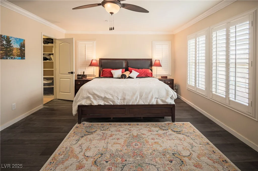 1100 Paradise Coach, Henderson, NV 89002