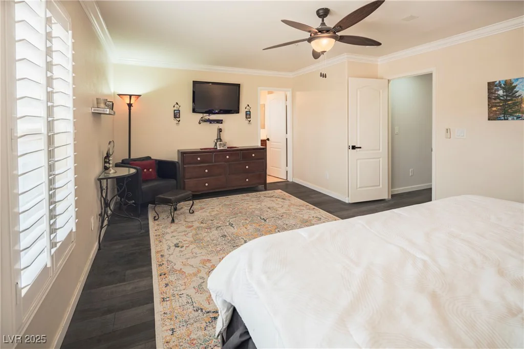 1100 Paradise Coach, Henderson, NV 89002