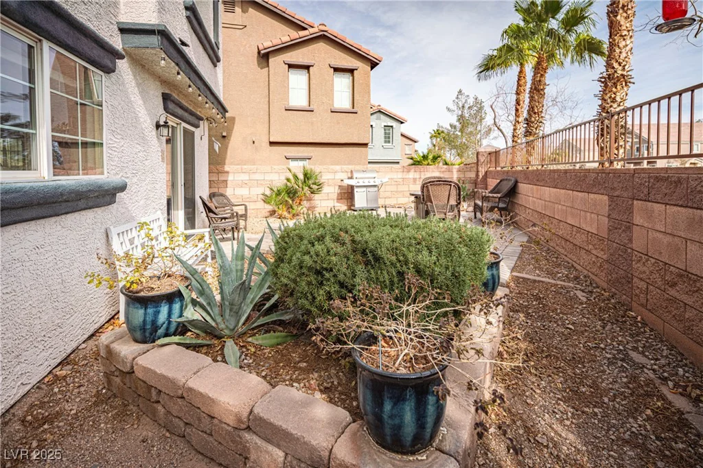 1100 Paradise Coach, Henderson, NV 89002