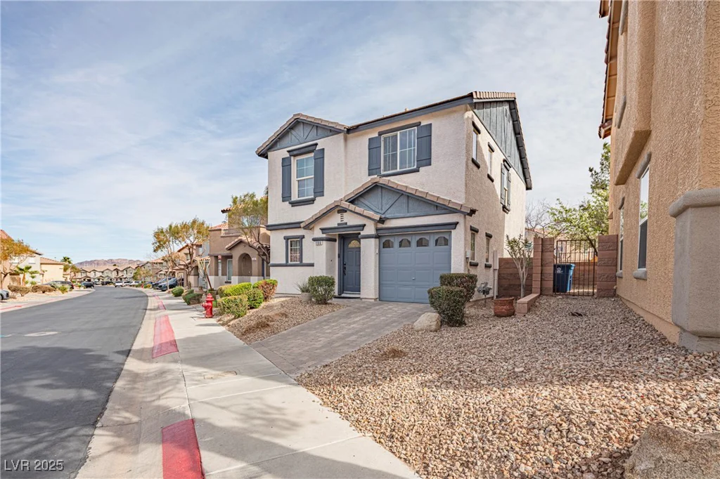 1100 Paradise Coach, Henderson, NV 89002