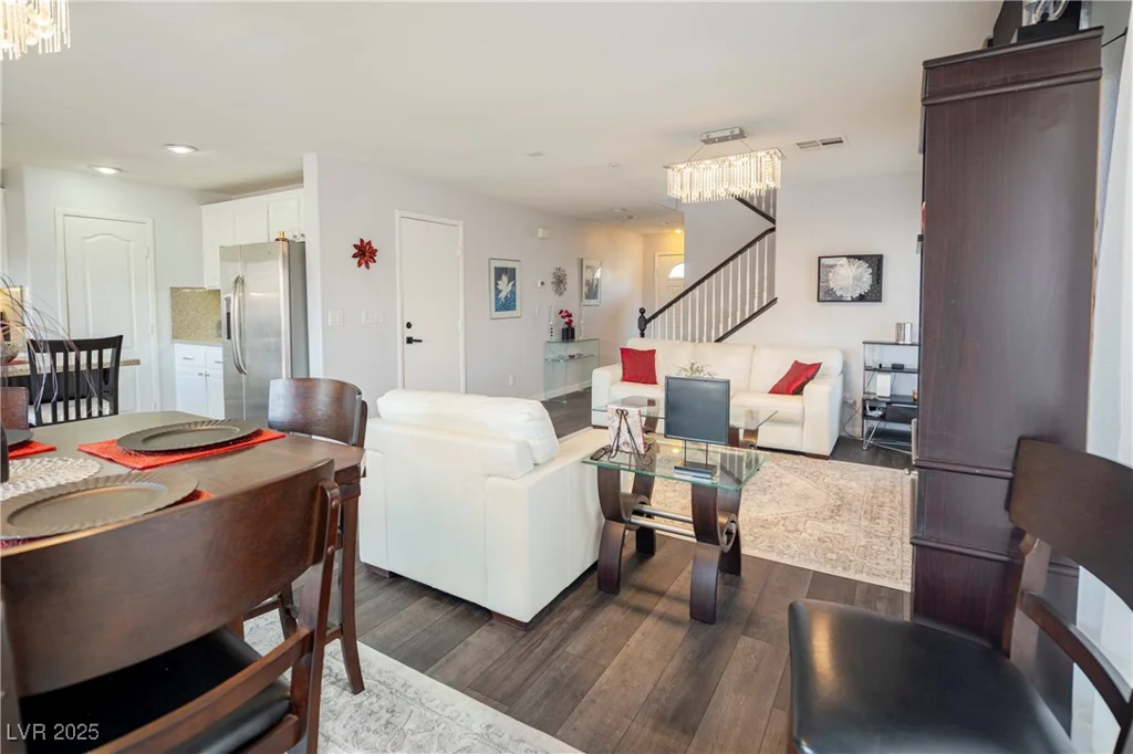 1100 Paradise Coach, Henderson, NV 89002