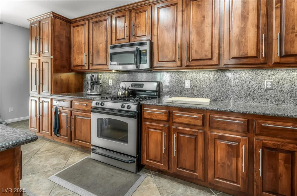 2765 Rochester Run, Henderson, NV 89052