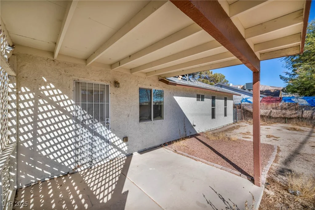 5871 Mescal, Las Vegas, NV 89110