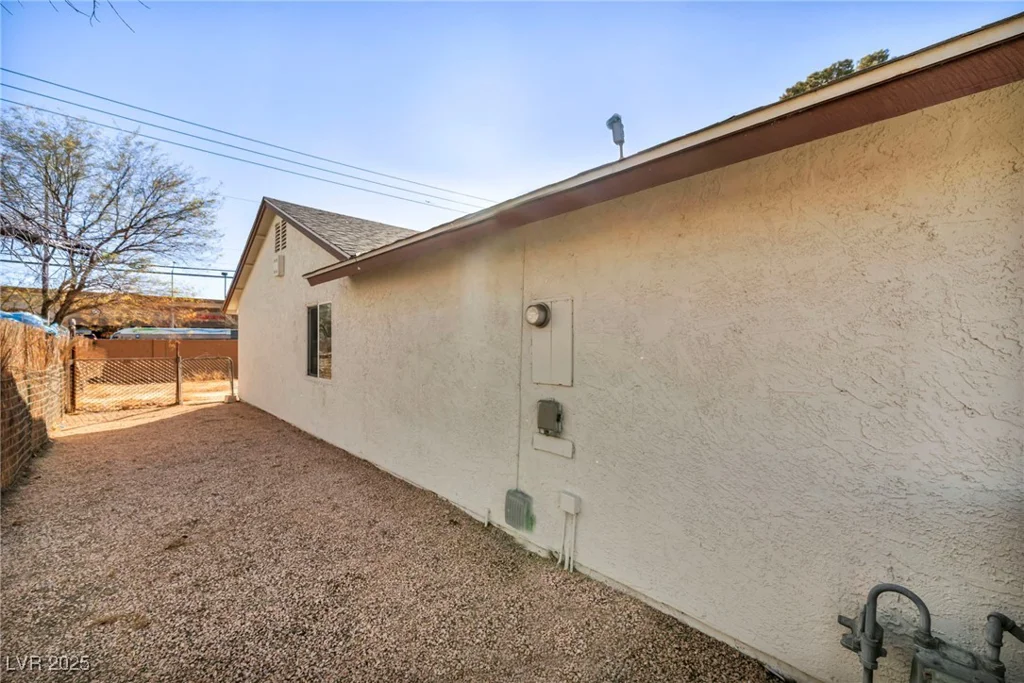 5871 Mescal, Las Vegas, NV 89110