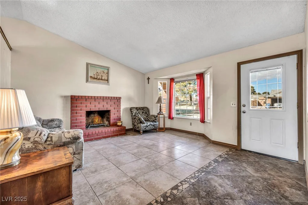 5871 Mescal, Las Vegas, NV 89110