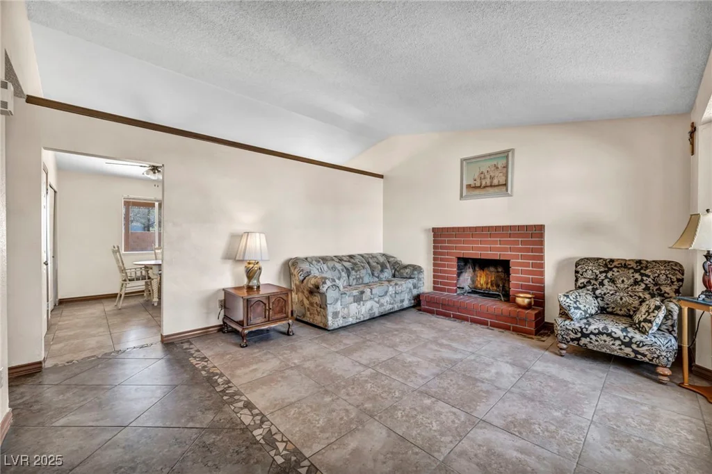 5871 Mescal, Las Vegas, NV 89110