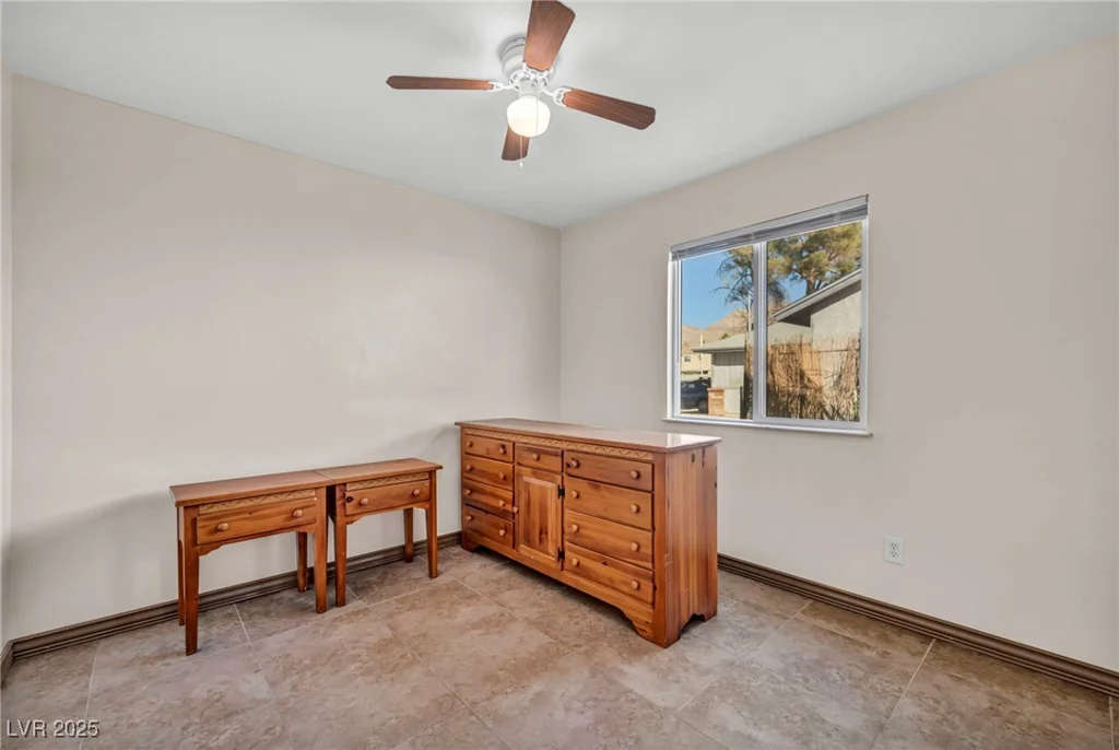 5871 Mescal, Las Vegas, NV 89110