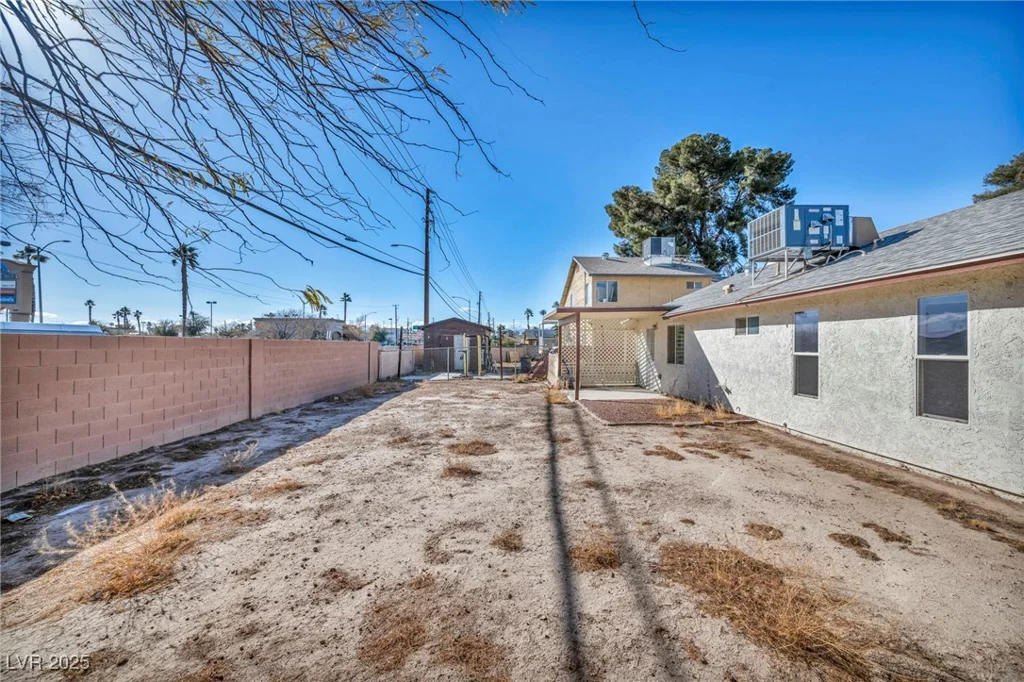 5871 Mescal, Las Vegas, NV 89110