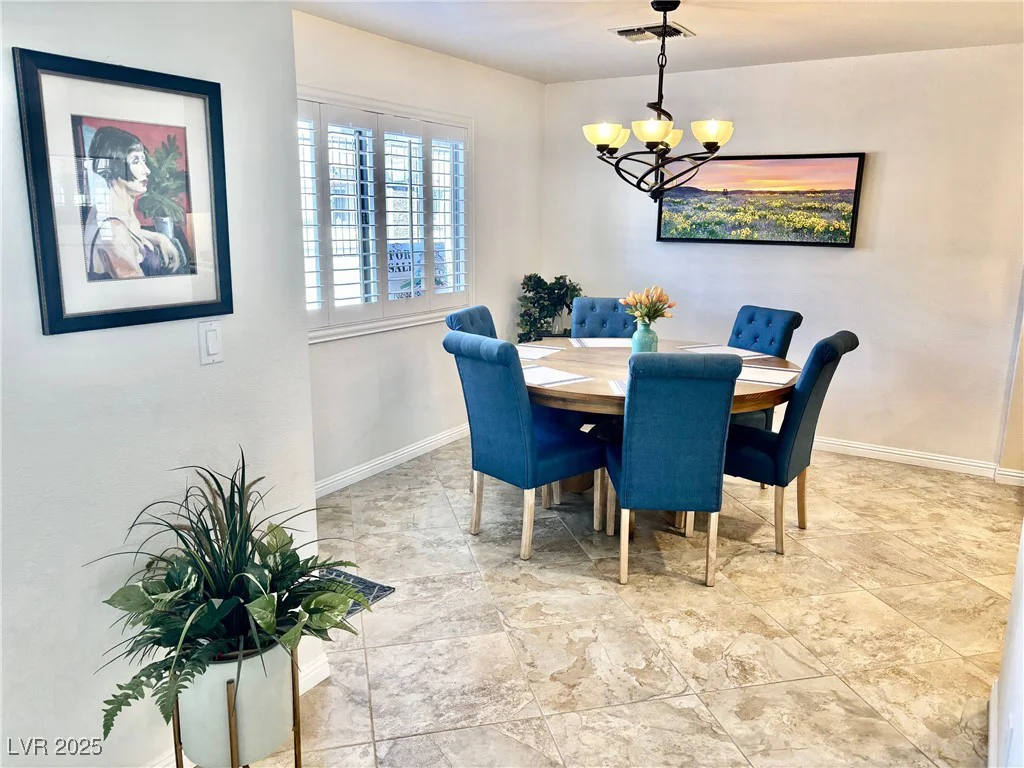 3999 Delos, Las Vegas, NV 89103