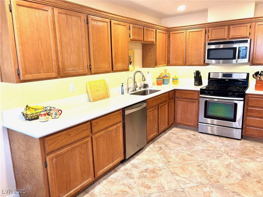 3999 Delos, Las Vegas, NV 89103
