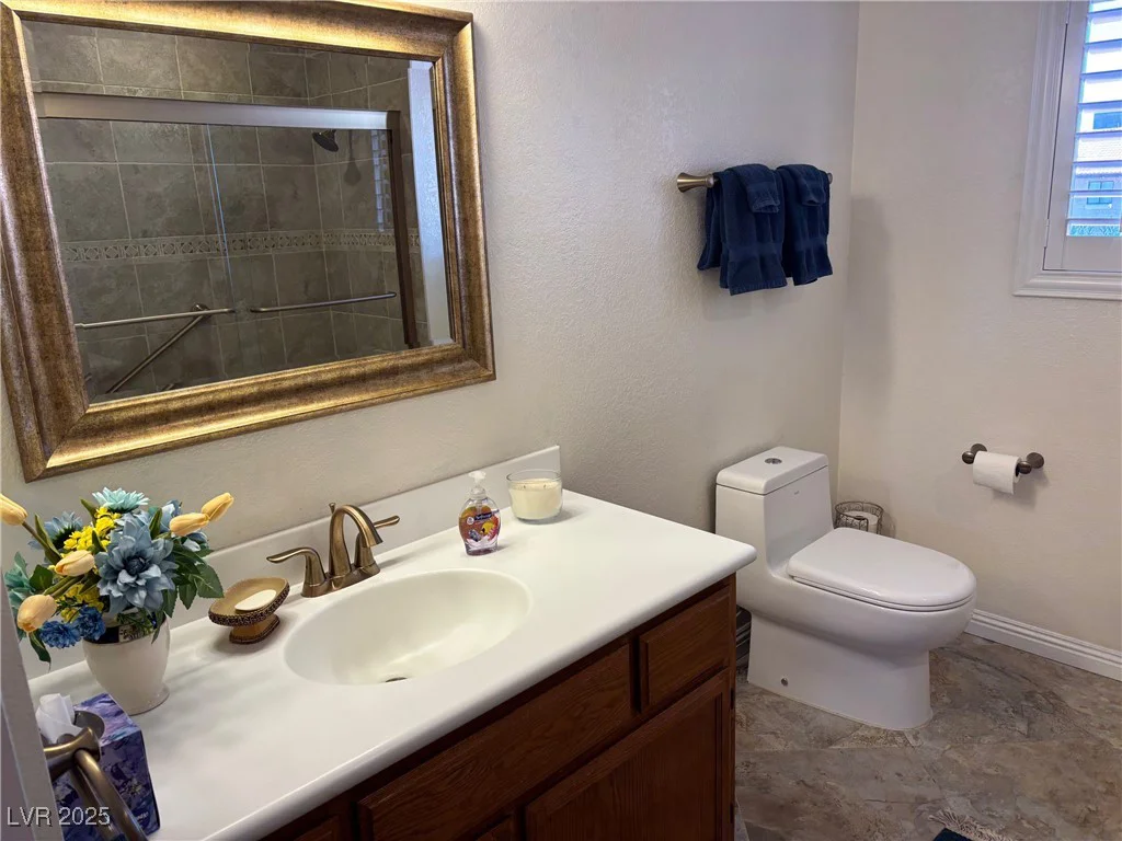 3999 Delos, Las Vegas, NV 89103