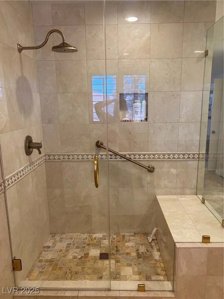 3999 Delos, Las Vegas, NV 89103