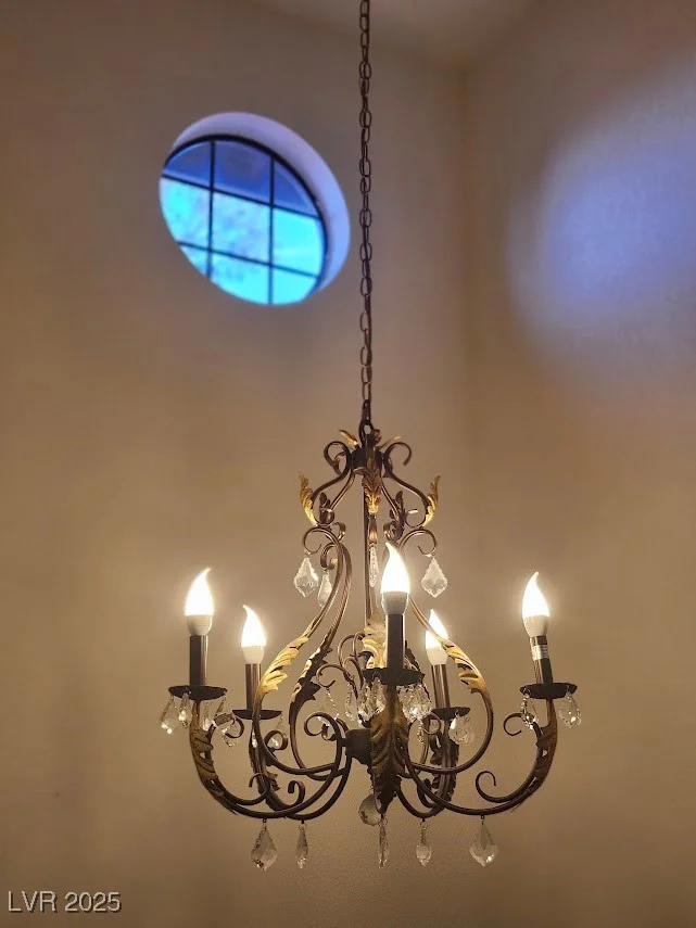 3999 Delos, Las Vegas, NV 89103