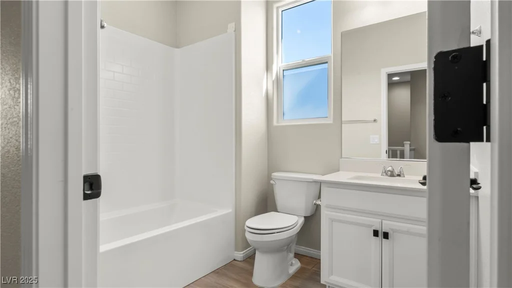 1803 Potosi Peak, North Las Vegas, NV 89031